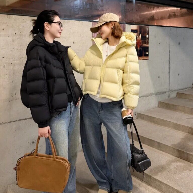 泡芙羽绒服女短款2026冬季新款95白鸭绒连帽小个子面包服保暖外套