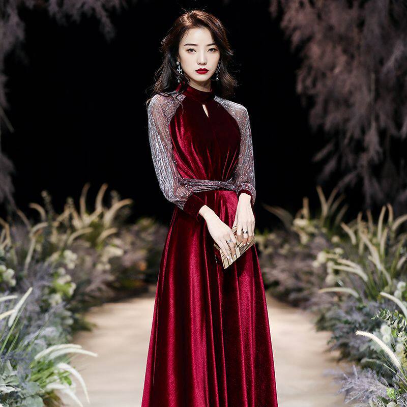 酒红色敬酒服2025新款长袖高级感声乐美声独唱演出主持人晚礼服女图片