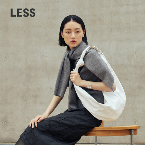 LESS春秋两件套针织衫女绵羊毛挺括短款休闲毛衣套装2O8H20780