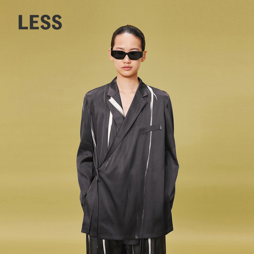 【精工系列】LESS拓印薄款高级感西装女桑蚕丝垂感外套2O4713840