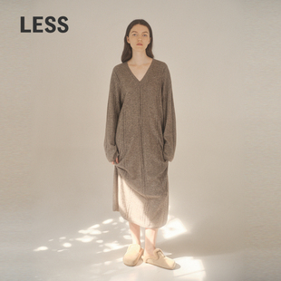 优雅毛衫 LESS休闲舒适滑糯长裙女长袖 连衣裙2O0G12670 0压系列