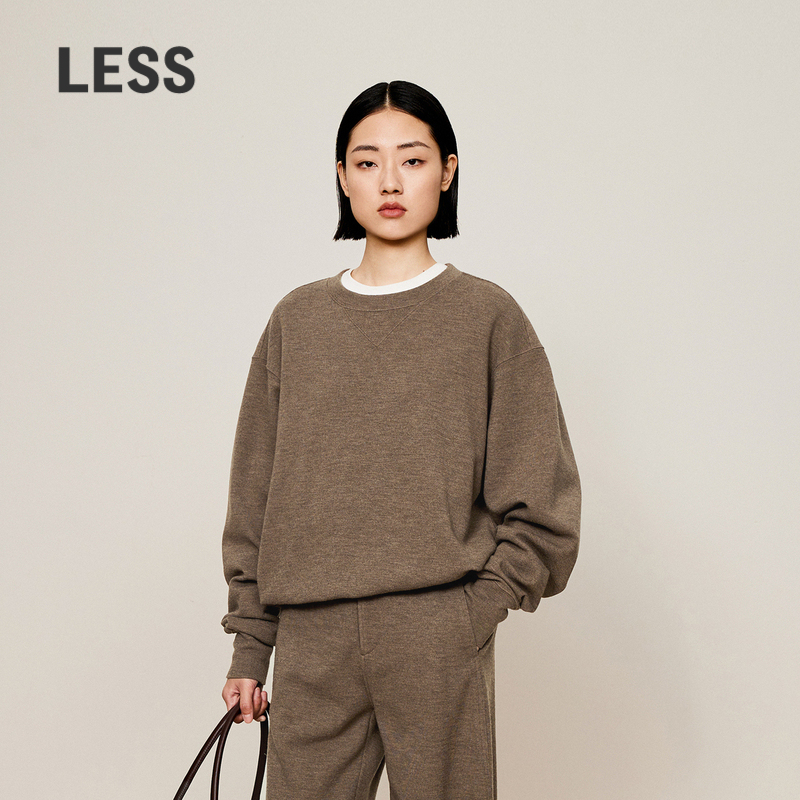 LESS冬宽松下摆前落肩后插肩上衣圆领宽松休闲套头卫衣2OA413300