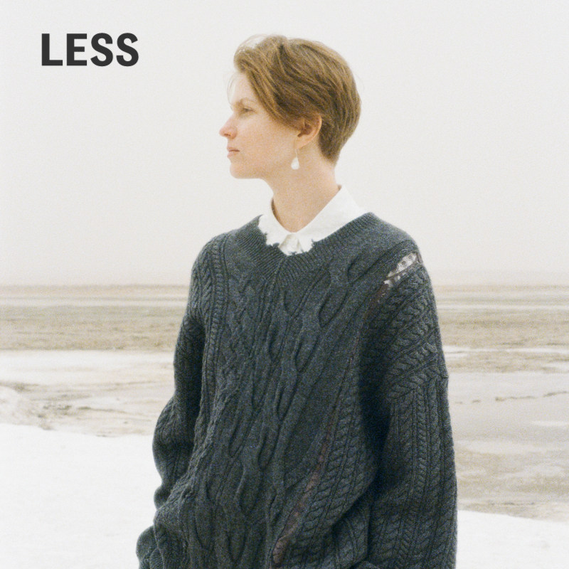 LESS春秋绵羊毛针织衫女休闲宽松破洞毛衣含山羊绒2N93118