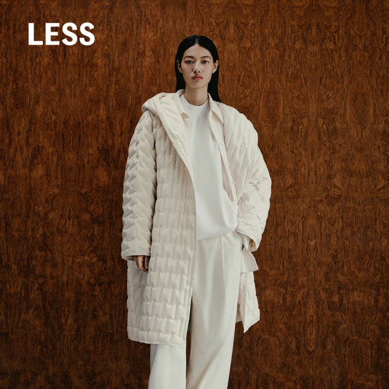 LESS中长款白鸭绒方格连帽羽绒服