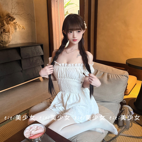 吊带一字肩棉麻刺绣短裙