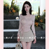 TiTi美少女 纯欲芭蕾风交叉绑带V领长袖 T恤 半身裙裤 甜美套装