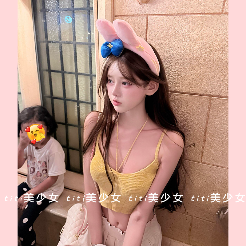 【TiTi美少女】纯欲风减龄露腰挂脖背心针织修身辣妹气质短款上衣,女装/女士精品,大码内搭,淘宝优惠券,粉丝福利购,淘宝优惠卷