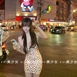 包臀裙 纯欲性感印花连衣裙设计感绑带甜美辣妹修身 TiTi美少女
