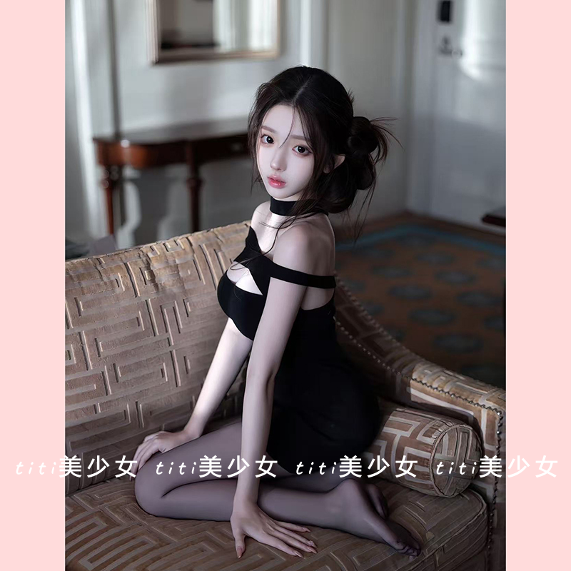 【TiTi美少女】黑色一字肩性感连衣裙辣妹纯欲挂脖针织包臀短裙子,女装/女士精品,大码内搭,淘宝优惠券,粉丝福利购,淘宝优惠卷