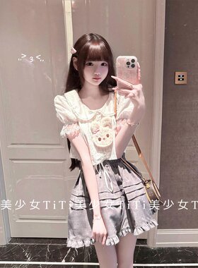 娃娃领泡泡袖上衣收腰背带蓬蓬裙