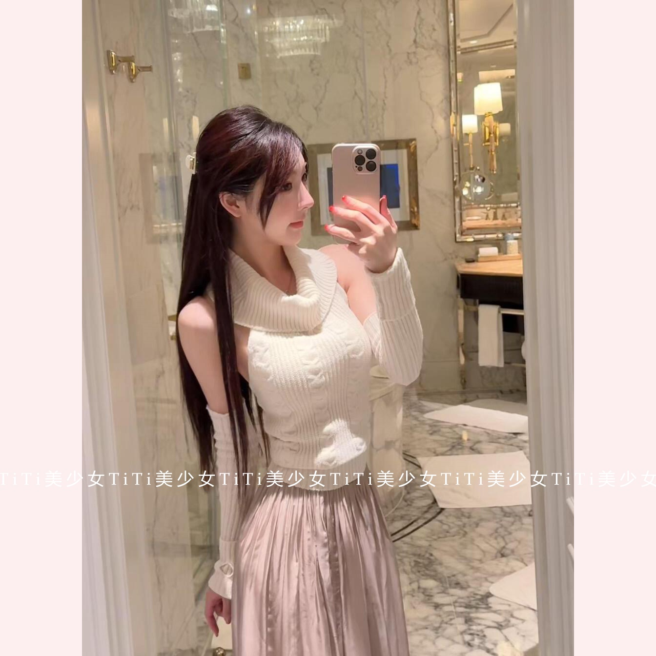 2025年秋冬季性感羊毛高领毛衣