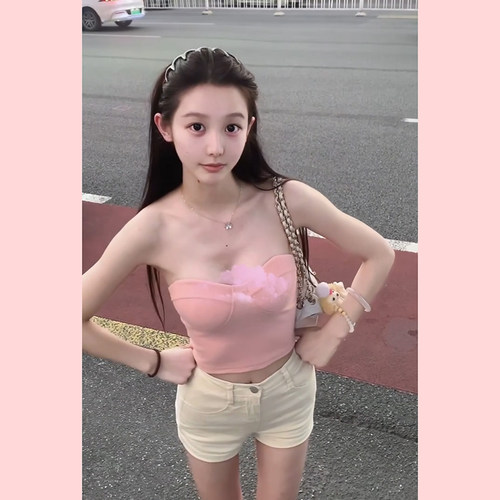 纯欲风性感无肩带抹胸背心