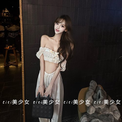 露脐背心褶皱设计感纯色上衣