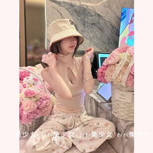 内搭修身 镂空高领针织背心无袖 温柔气质性感上衣 TiTi美少女