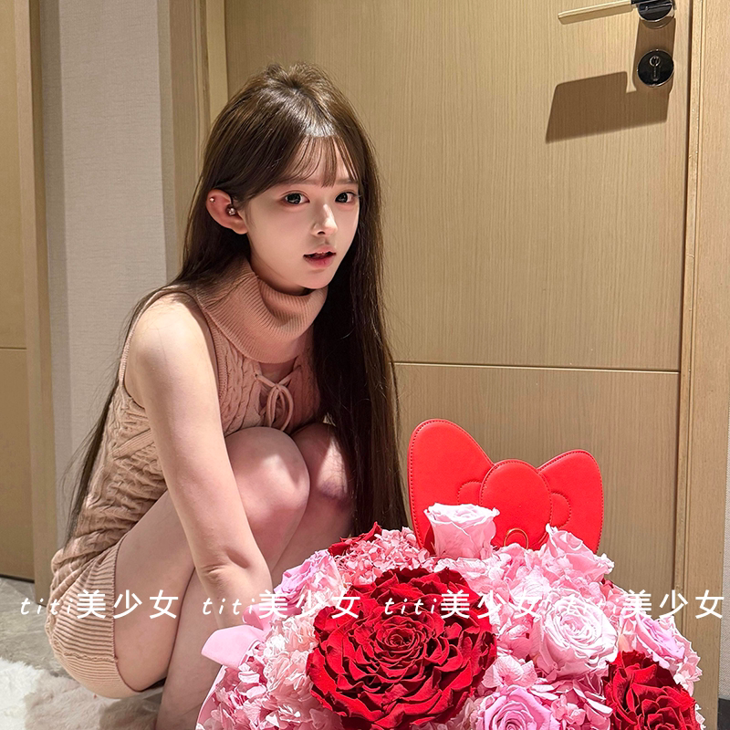 【TiTi美少女】纯欲粉色套头高领绑带麻花镂空性感针织包臀连衣裙