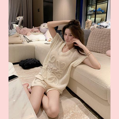 慵懒风提花宽松毛衣女