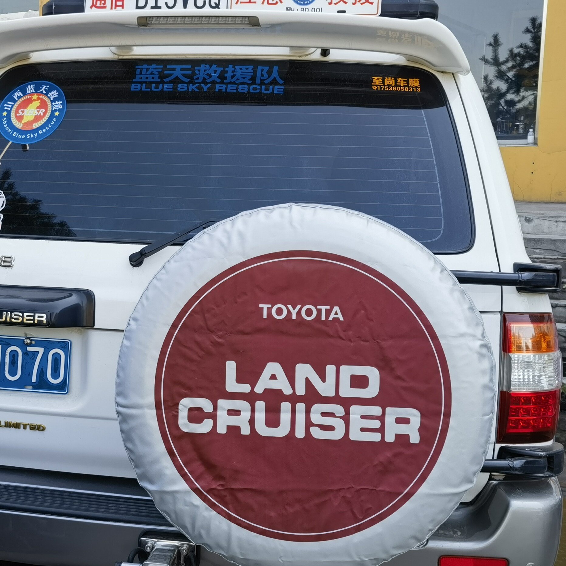 LC80备胎罩陆地巡洋舰4700轮胎罩