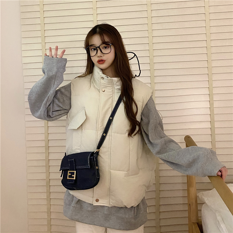 Real price ~ simple and loose letter embroidered sweater + fashion high collar cardigan vest