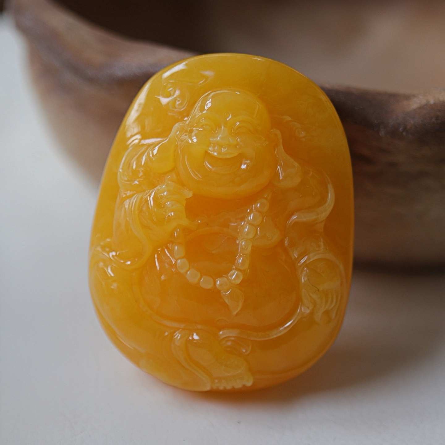 正品天然俄料高品质鸡油黄蜜蜡笑佛弥勒佛吊坠文玩工艺珠宝饰品