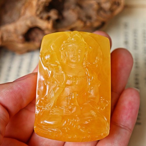 正品天然俄料高品质满蜜鸡油黄蜜蜡观音吊坠文玩名家工艺珠宝饰品