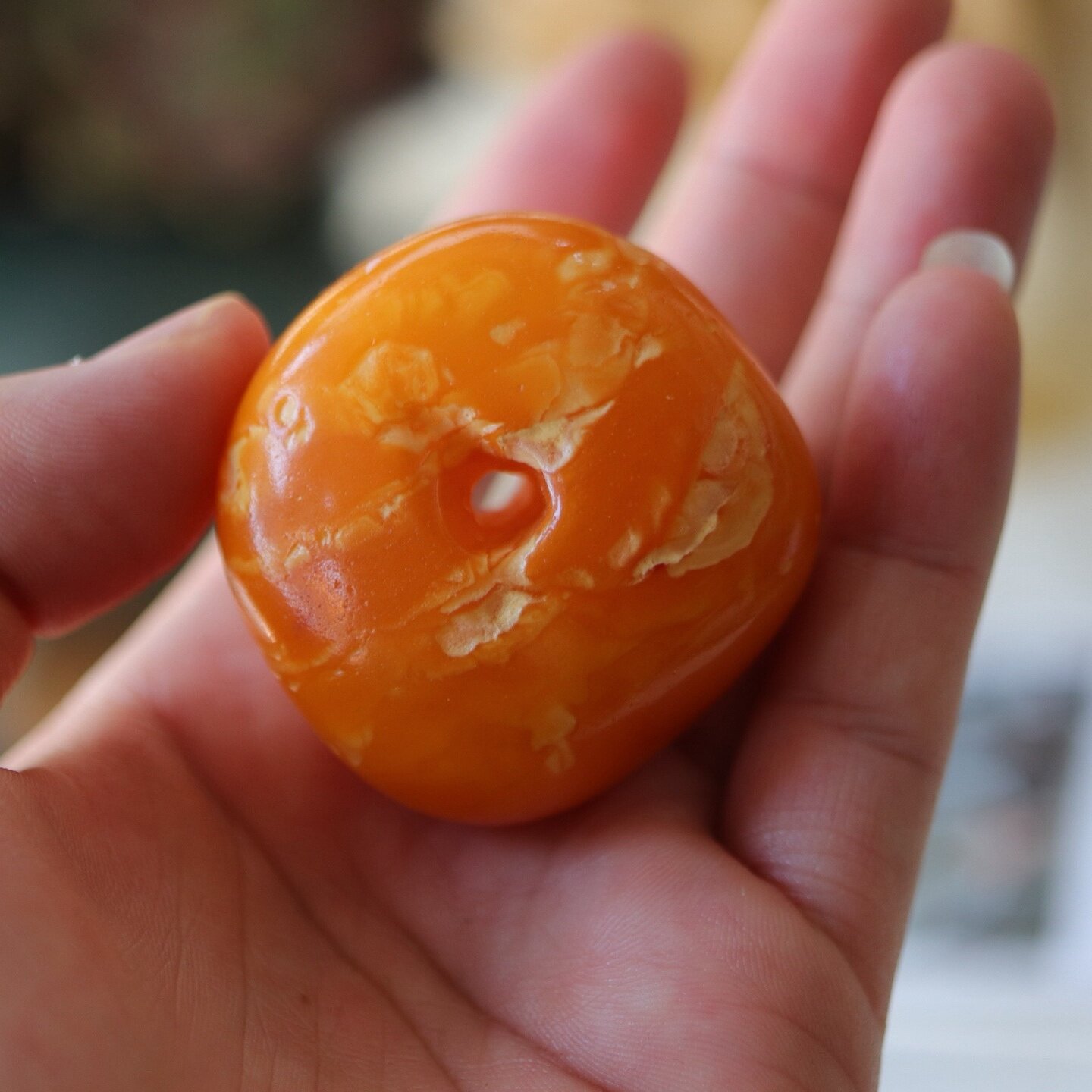 正品天然俄料高品质橘黄老蜡蜜蜡扣子吊坠男女款文玩时尚珠宝饰品