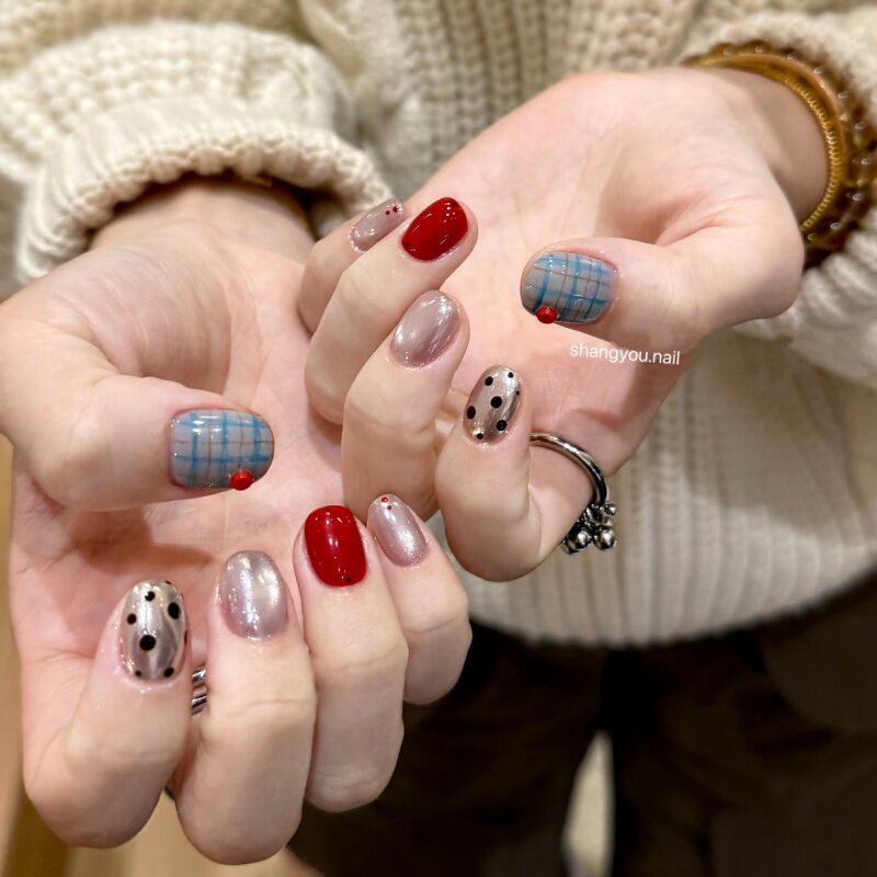 纯手工穿戴甲温柔波点成品甲片显白甜美美甲小众创意假指甲贴订制,彩妆/香水/美妆工具,穿戴甲/甲片,淘宝优惠券,粉丝福利购,淘宝优惠卷