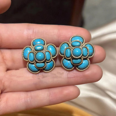 铜合金复古松花耳饰8269