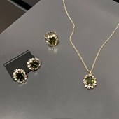 繁花谧境系列橄榄绿宝石耳钉戒指项链咖啡金色奢华三件套首饰套装