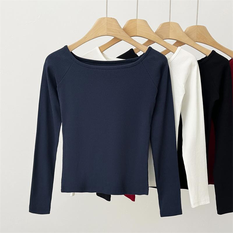 秋冬季薄款一字领露肩上衣女安哥拉红色修身长袖性感纯棉打底衫