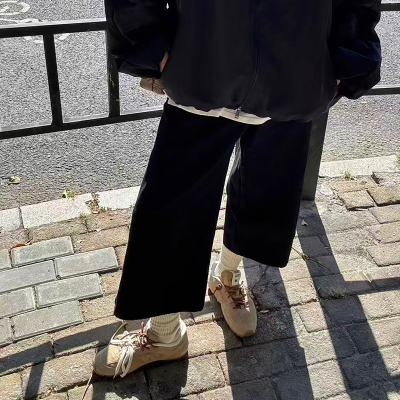 纯色休闲百搭八分阔腿牛仔裤
