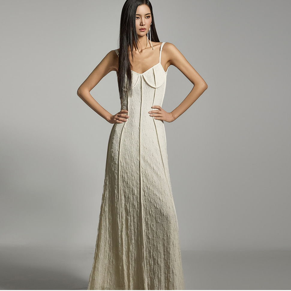 DINT韩国代购2025春款女装 复古无袖蕾丝吊带连衣裙拖地长裙D5232