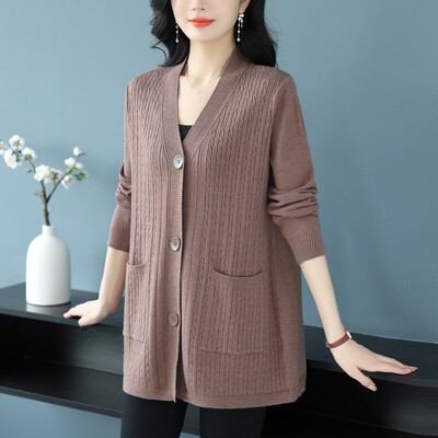 妈妈春装针织开衫中长款外搭上衣中老年女加肥加大码春秋毛衣外套