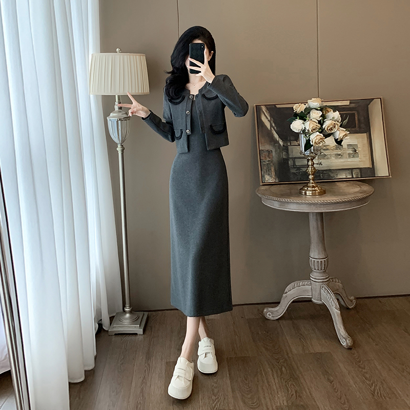 高级感小香风套装裙女春秋季气质减龄短外套吊带长裙子时尚两件套