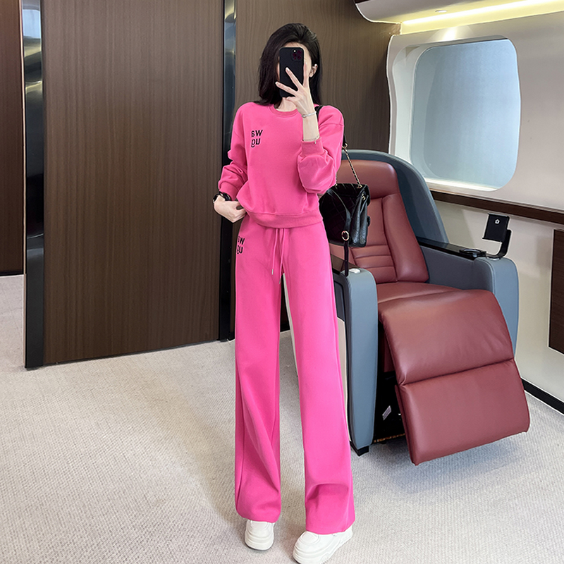 休闲运动套装女春秋玫红色减龄穿搭一整套酷飒风运动服宽松两件套