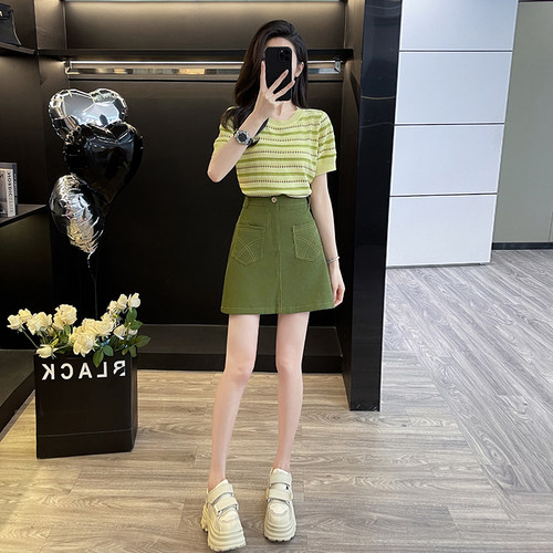 夏日绝美小裙子套装女夏小个子短袖针织衫牛仔半身裙休闲两件套