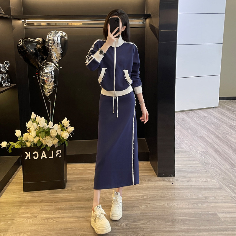 休闲运动卫衣套装裙女春秋季时尚减龄穿搭一整套气质高级感两件套