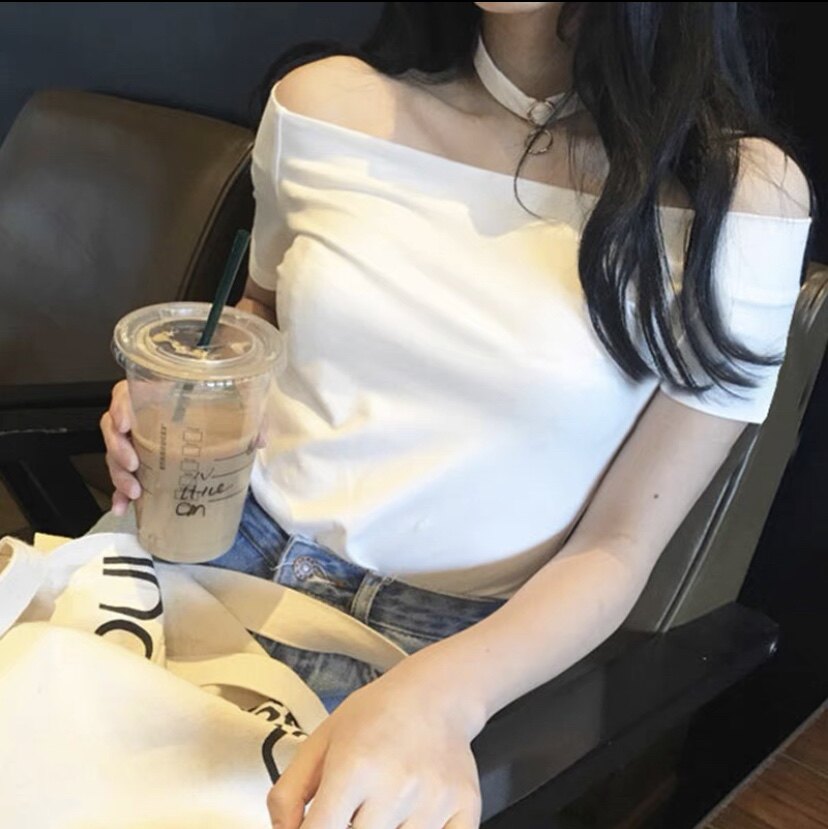 夏季新款一字领短袖露锁骨别致高级感上衣韩版百搭露肩T恤女ins