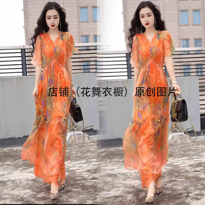 法式雪纺碎花连衣裙女2024夏季新款高级感小清新修身显瘦V领长裙