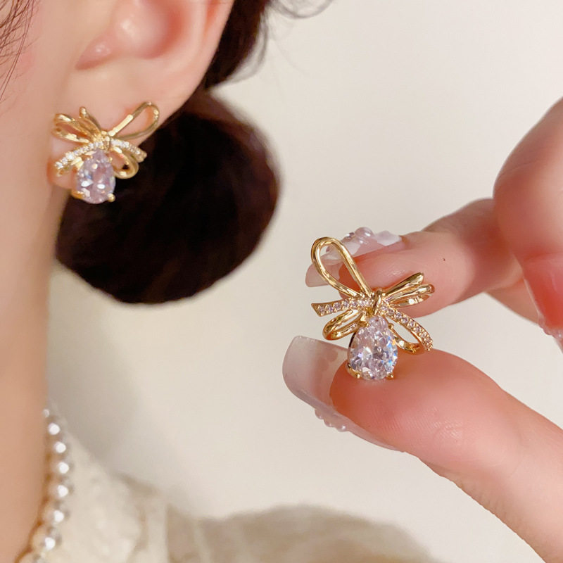 复古轻奢金属立体蝴蝶结水滴耳环s925银针耳钉优雅气质耳环高级感