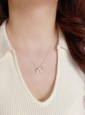 时尚百搭满钻厚银蝴蝶结项链