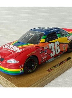 RC 1/18 庞蒂亚克 纳斯卡 NASCAR 赛车 彩虹糖 36号