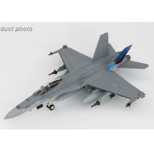 收藏家 HM HA3537 1/72 加拿大 CF-18 战斗机 噩梦 彩绘涂装