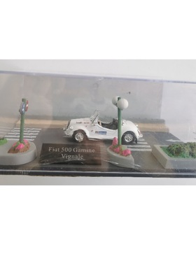 IXO 1/43 菲亚特 Fiat 500 Gamine Vignale 敞篷车 街道场景