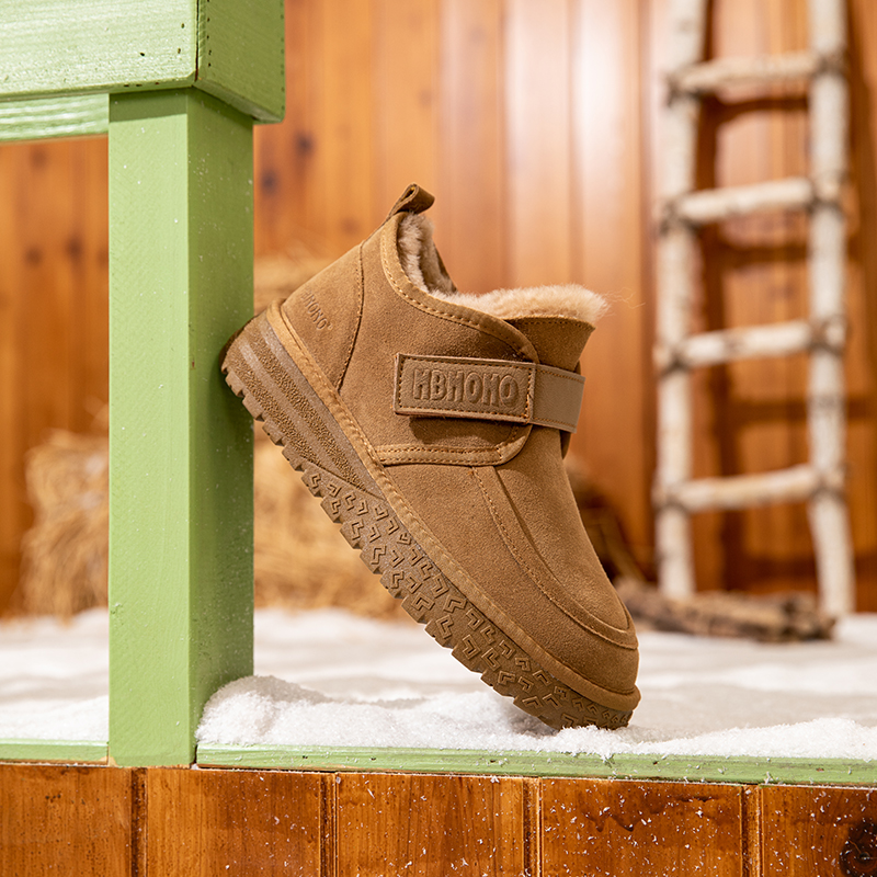 2025新款韩版魔术贴套脚真皮纯羊毛加厚保暖男女雪地靴情侣亲子鞋