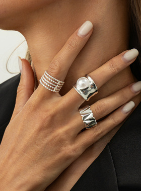 欧美跨境饰品 小众设计感珍珠镂空戒指 ins金属敲打褶皱爱心指环