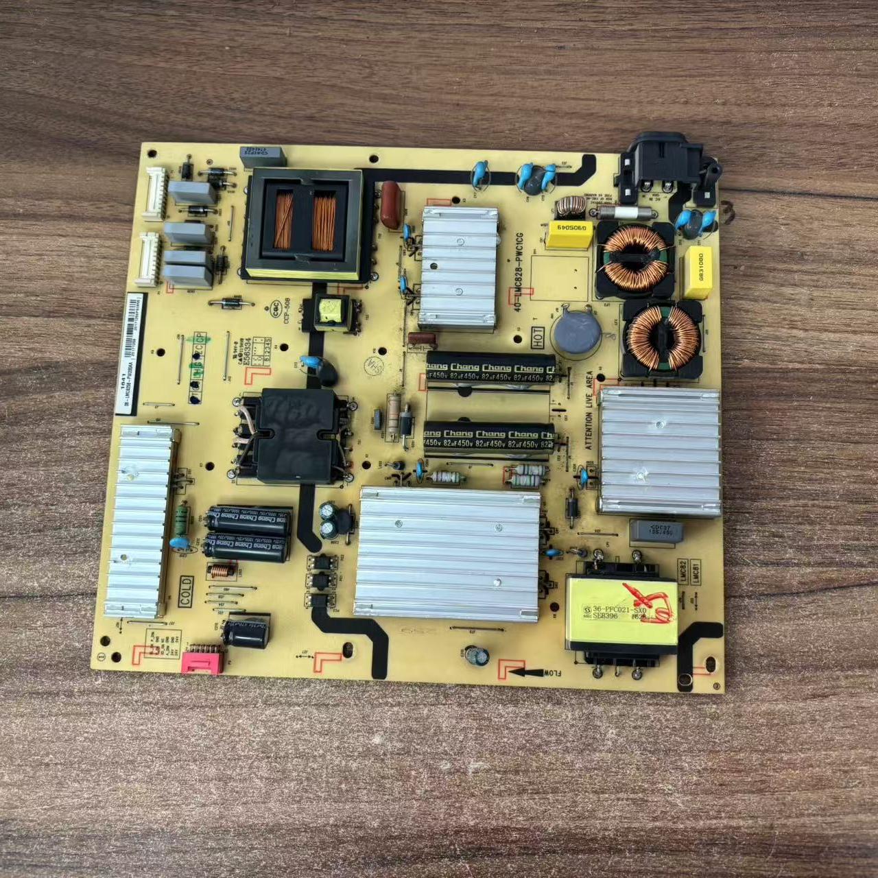 TCL L65C1-UDG电源板40-LMC828-PWC1CG 08-LMC8248-PW200AA实图