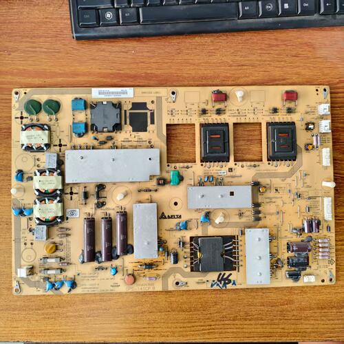 夏普LCD-46FF1A电视电源板