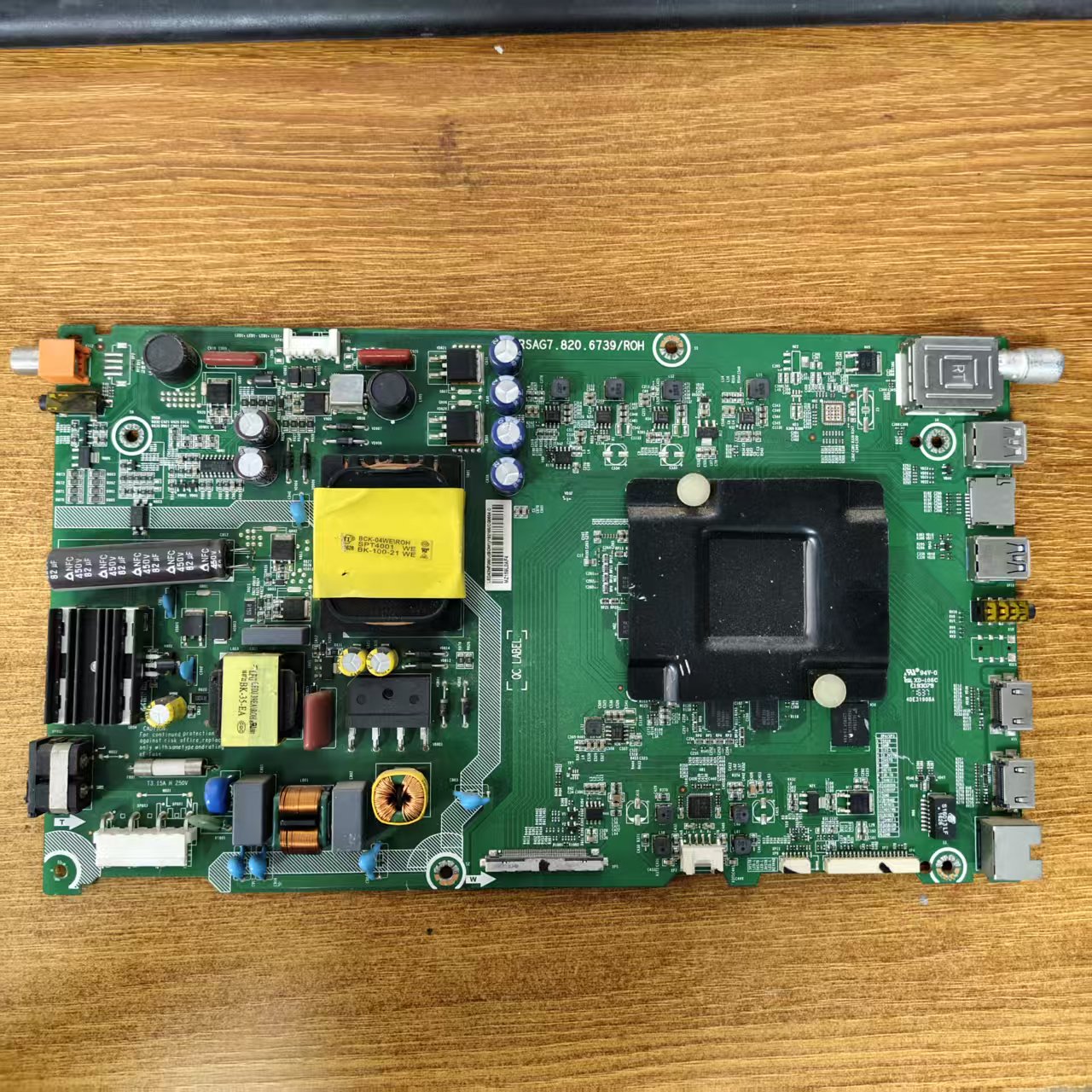 海信LED43M7000U主板