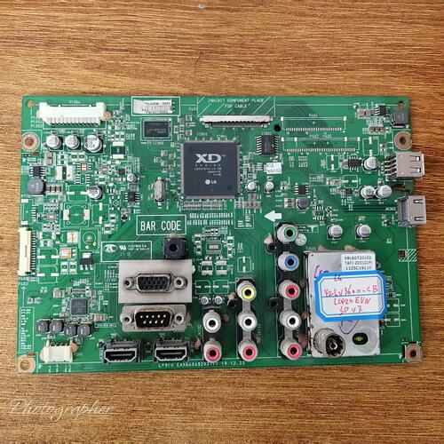 原装拆机 LG 42LV3600-CB电视主板EAX56856906配屏LC420EUN实物图
