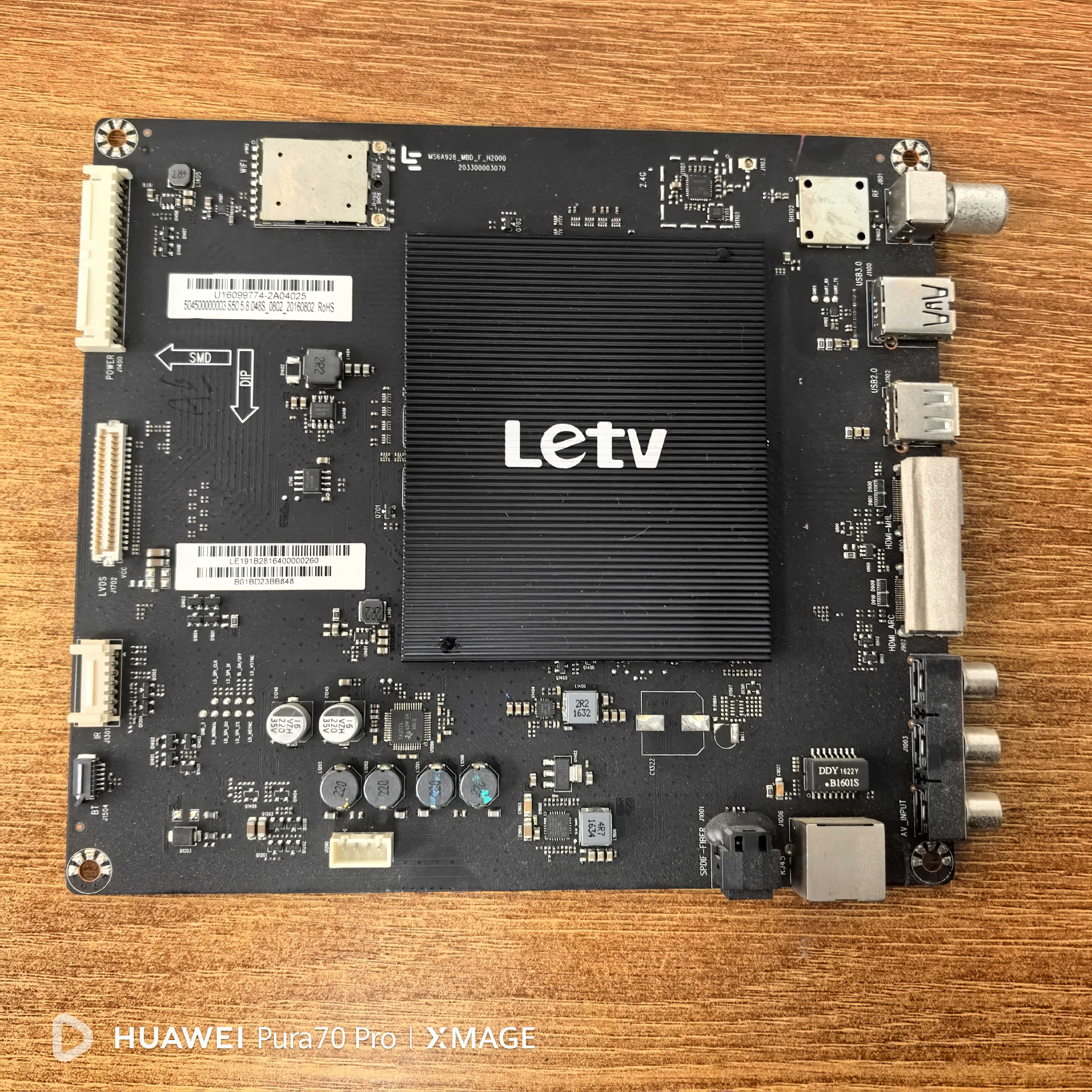 乐视Letv S50 3D主板 MS6A928-MBD-F-H2000屏TPT500J1-EUJFFK实物